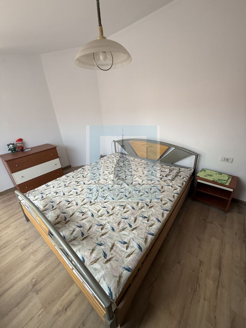 Corp casa de 5 garsoniere mobilate/utilate - zona Brașovul Vechi - Poză 7
