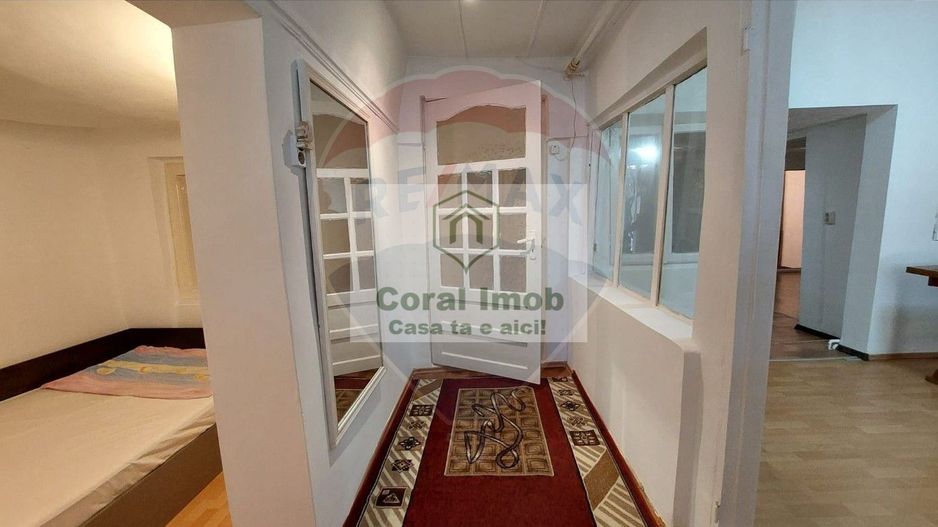 Vanzare Casa cu curte individuala, Colentina, 4 camere, garaj - Poză 17