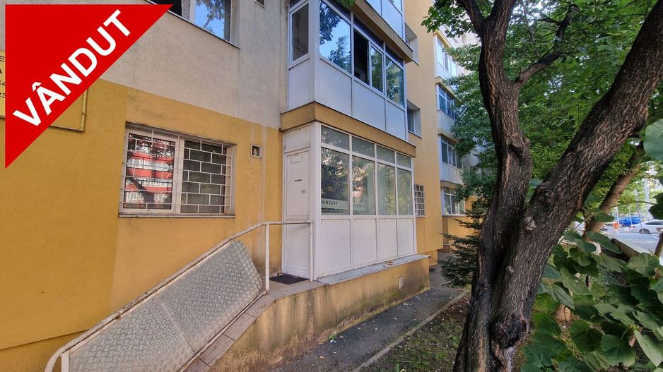 Spatiu comercial, parter Sos Oltenitei, 51 mp utili - Poză 1