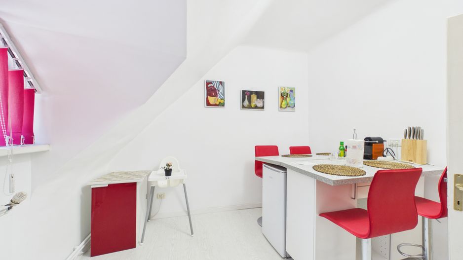 Apartament 2 camere în vilă istorică | Kiseleff | curte | 7 min metrou - Poză 8