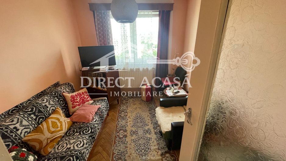 Apartament  cu 3 camere -Zona Dambu-B-dul 1848 - Poză 1