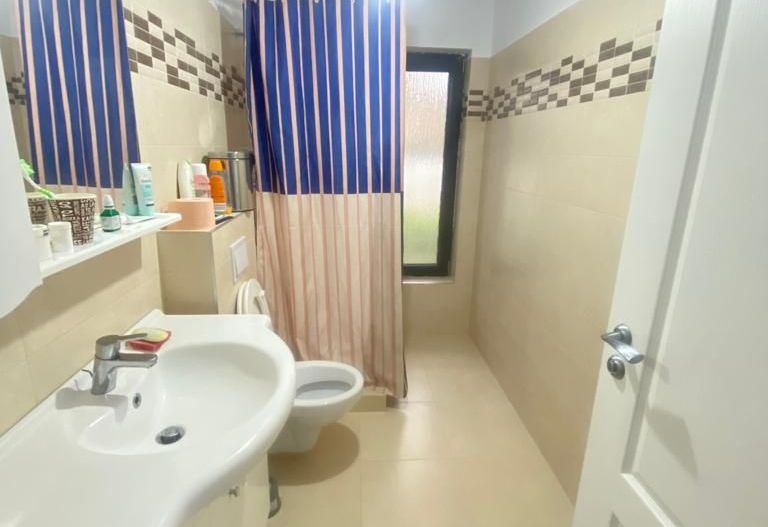 Casa 5 cam Dumbravita IKEA140mp utili teren 342mp - Poză 3