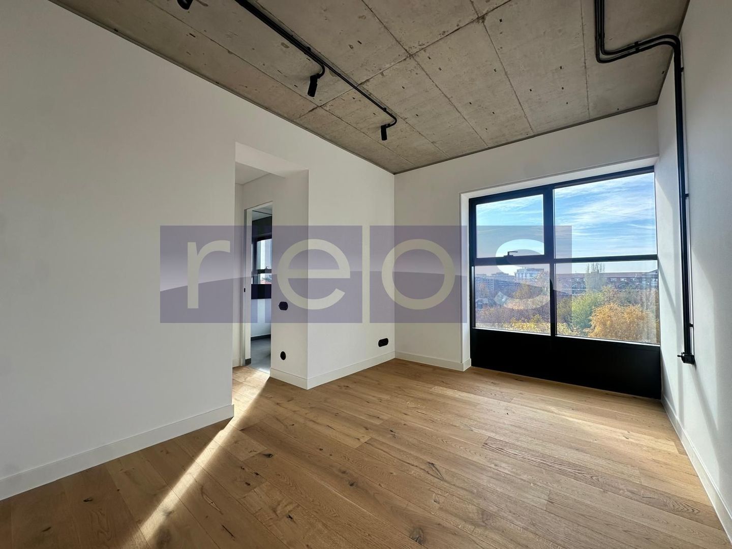 DE VANZARE PENTHOUSE 200MP | 4 CAMERE | DESIGN DEOSEBIT | FINISAJE LUX - Poză 14