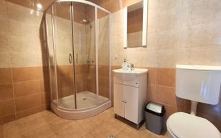 Spațiu comercial, 40mp, parcare, baie, balcon, strada Eroilor - Poză 8