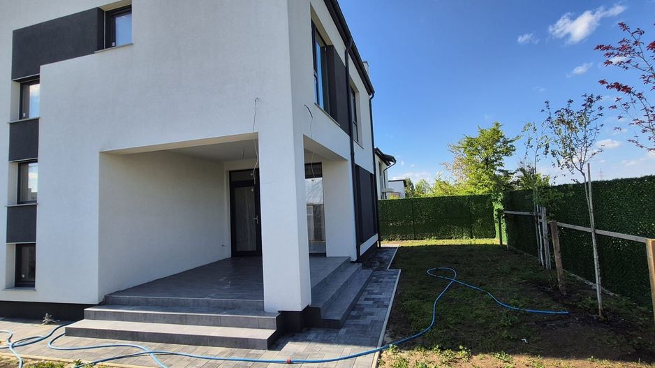 Vila individuala urbana - Balotesti. Comision 0 - Poză 1