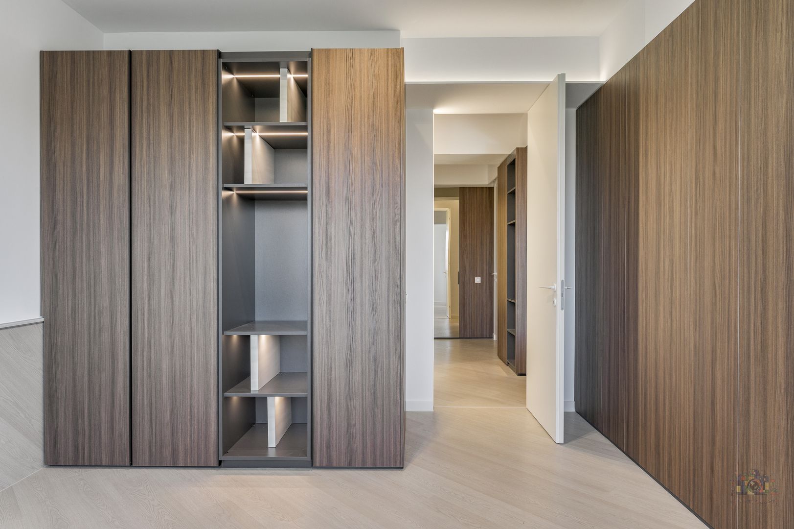 Cortina North | 3 camere lux, parcare subterană și boxă - Poză 24