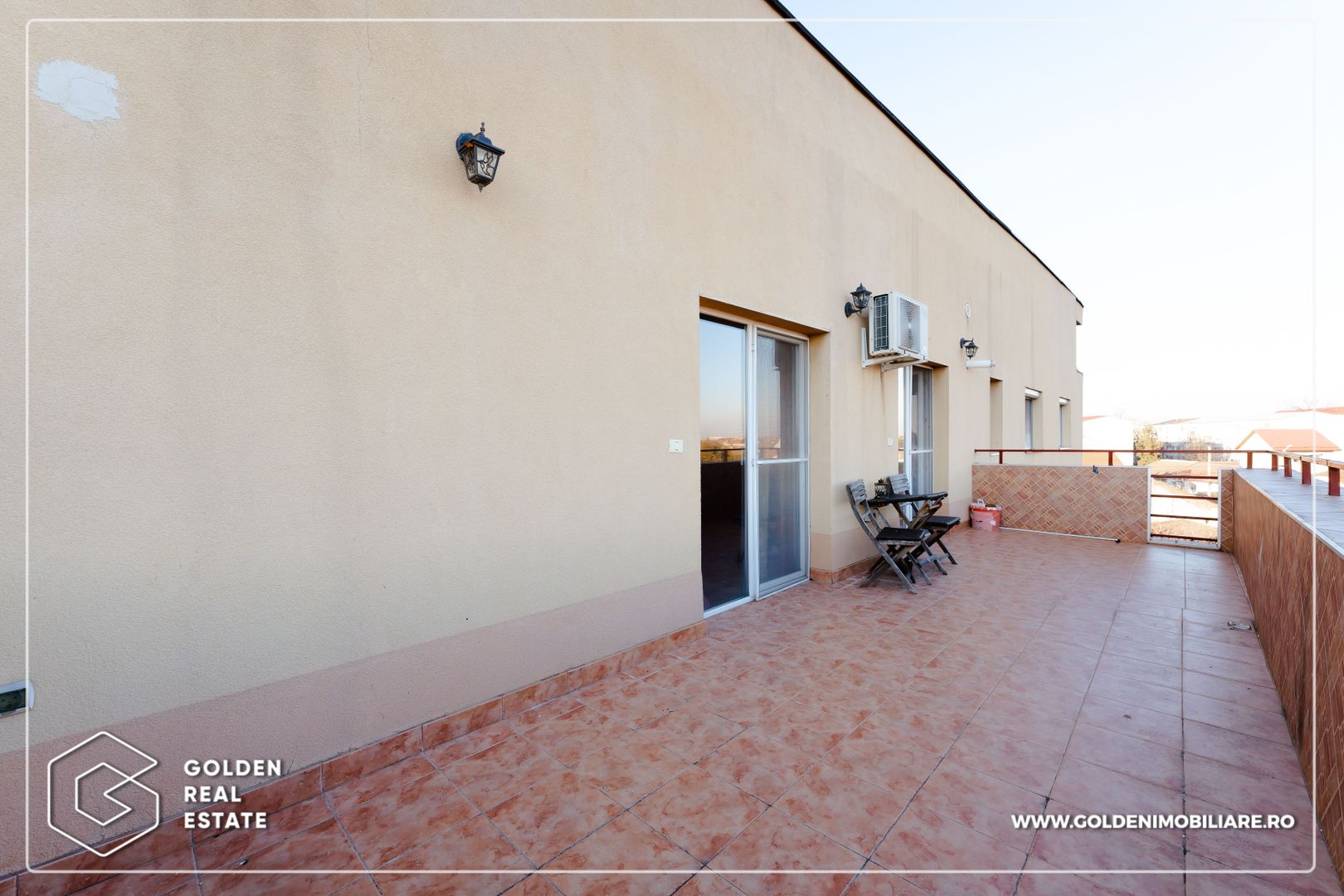 Apartament modern cu terasă de 22 mp, Str. Herculane, bloc 2008 - Poză 11