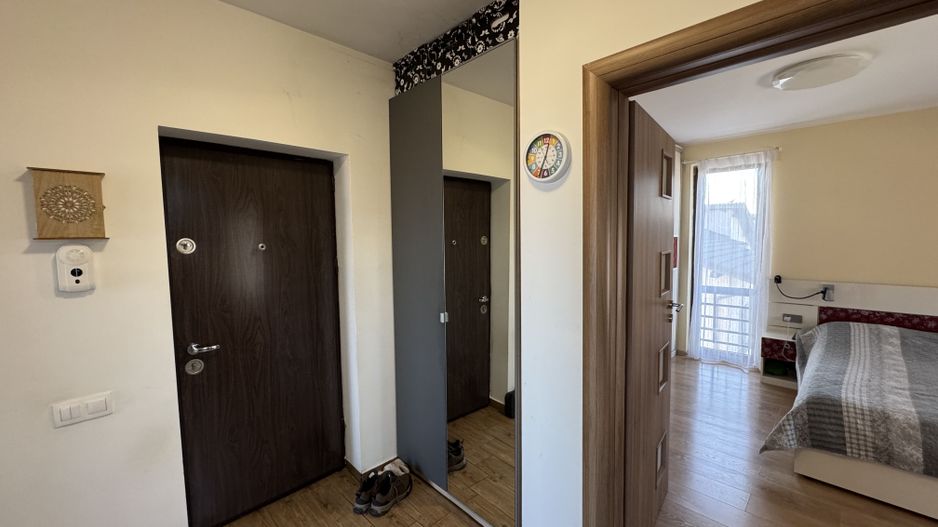 Apartament cu 2 camere in Sanpetru - Poză 13