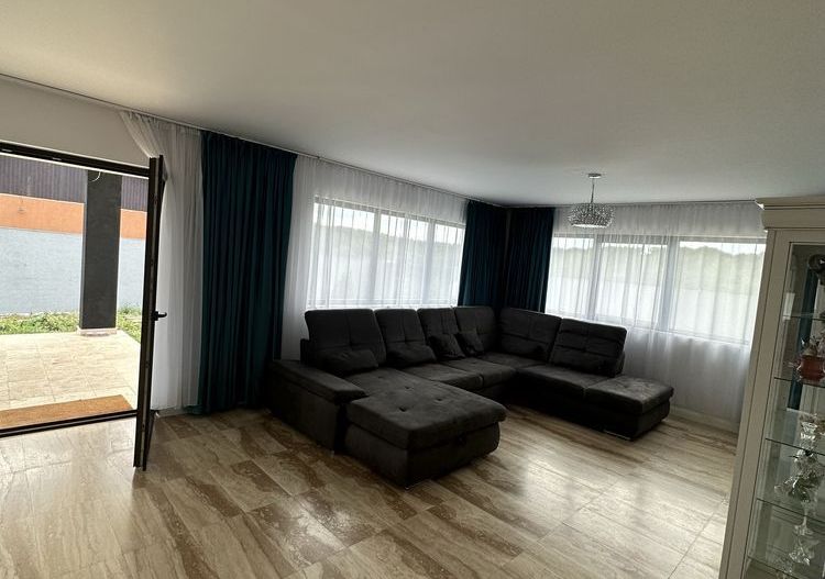 Vila de inchiriat| Silistea Snagovului| Ponton privat - Poză 1