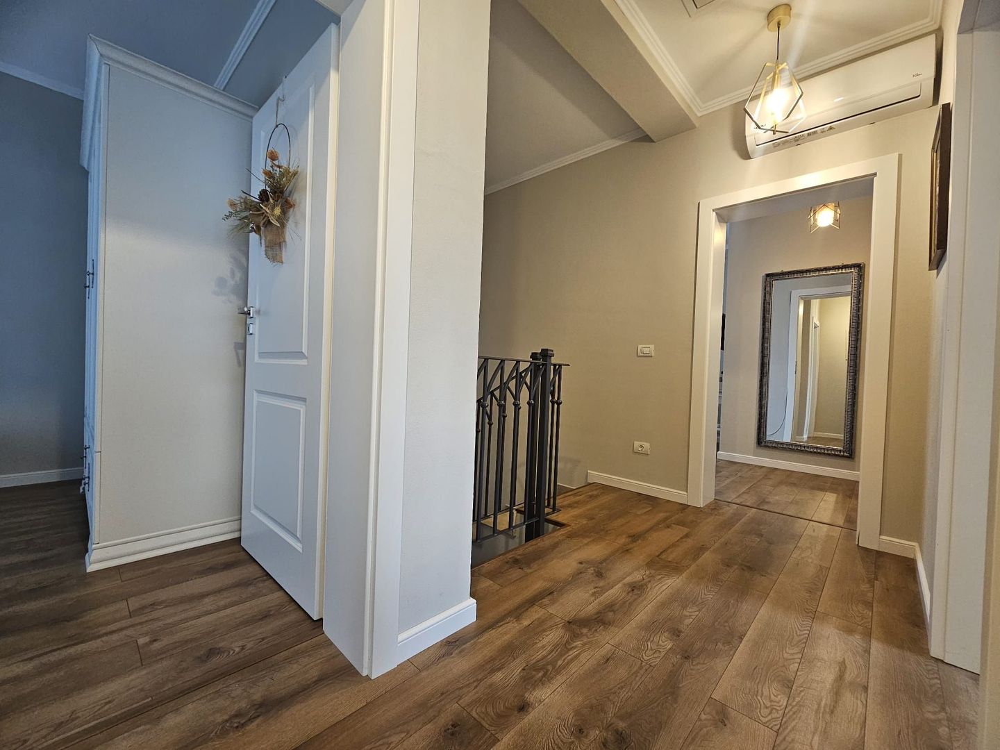 Duplex modern 5 camere 120 mp teren 335 mp Dumbravita Ferventia - Poză 10