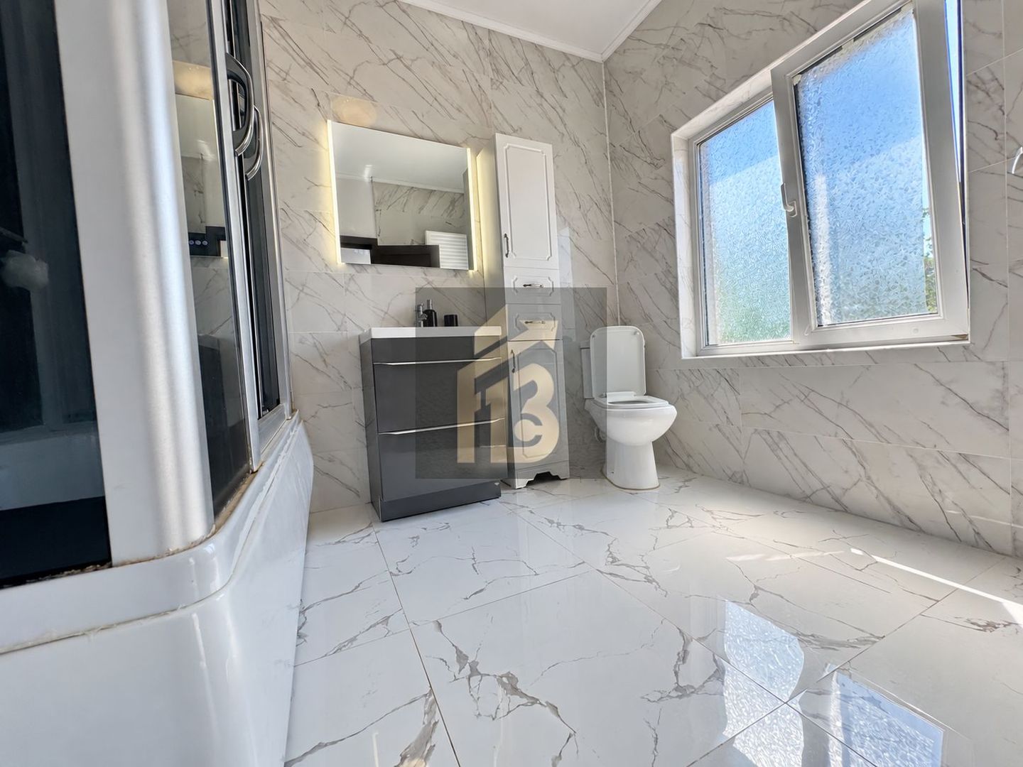 7 camere | Teren 1.438 mp | Anexă locuibilă | Potențial investițional - Poză 15