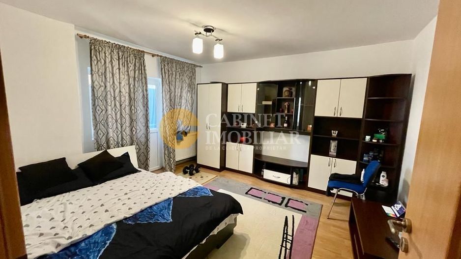 Etaj 1 Apartament 2 Camere Decomandat Bloc Fara Risc 1984 - Poză 1