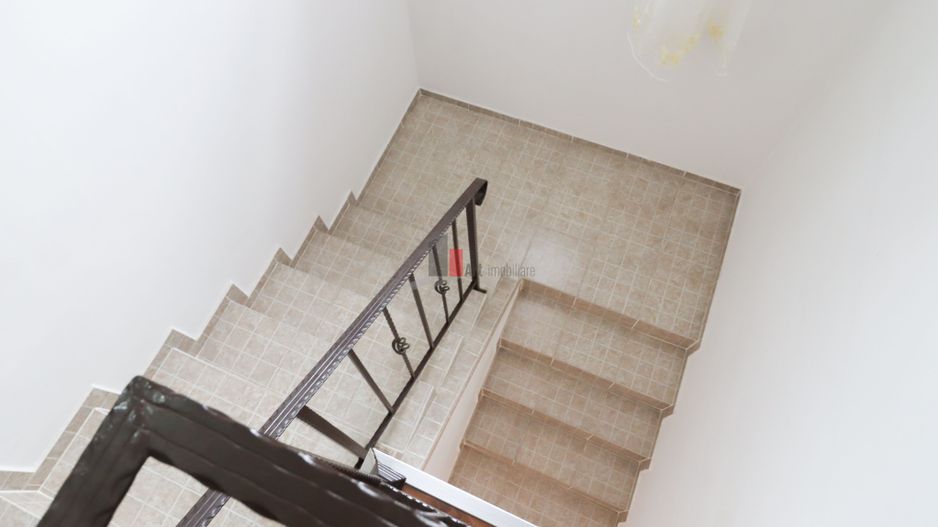 Vila "SEPHARA", teren 700 mp,  292 mp suprafata totala, NEGOCIABIL - Poză 19