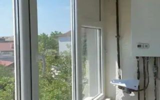 Aparatament renovat-3 camere-Zona Circumvaltiunii - Poză 6