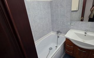 Apartament 2 camere, decomandat, Cetate, Kaufland - Poză 5