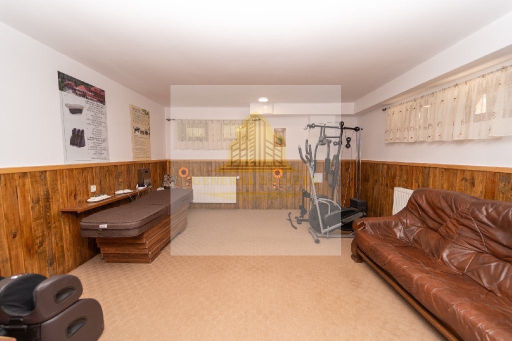 Pensiune de excepție de vânzare – Moeciu de Sus, Brașov - Poză 12