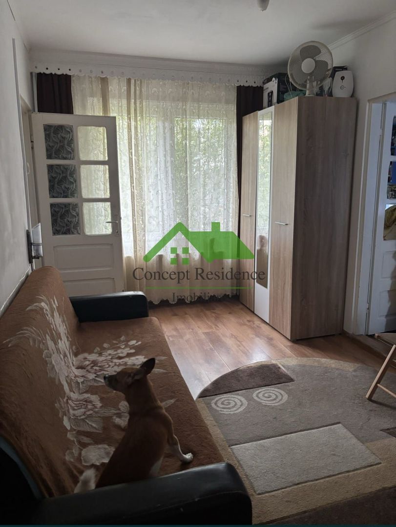 Vand apartament 2 camere, etaj 1,  Jupiter - Poză 1