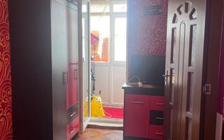 Vânzare apartament în Târgoviște zona Micro 6! - Poză 5