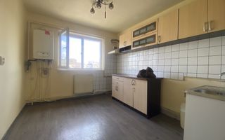 Camere spatioase!Vanzare apartament cu 2 camere, Targoviste - Micro 11 - Poză 6