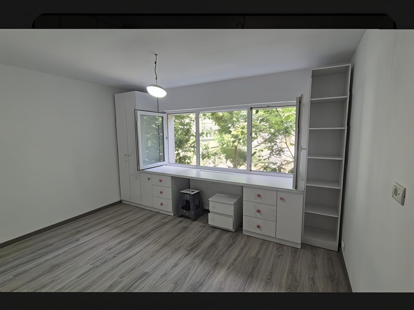 AP. 4 CAMERE - BOXA INCLUSA, PARCARE INCLUSA, CENTRALA, COMIS 0% - Poză 6