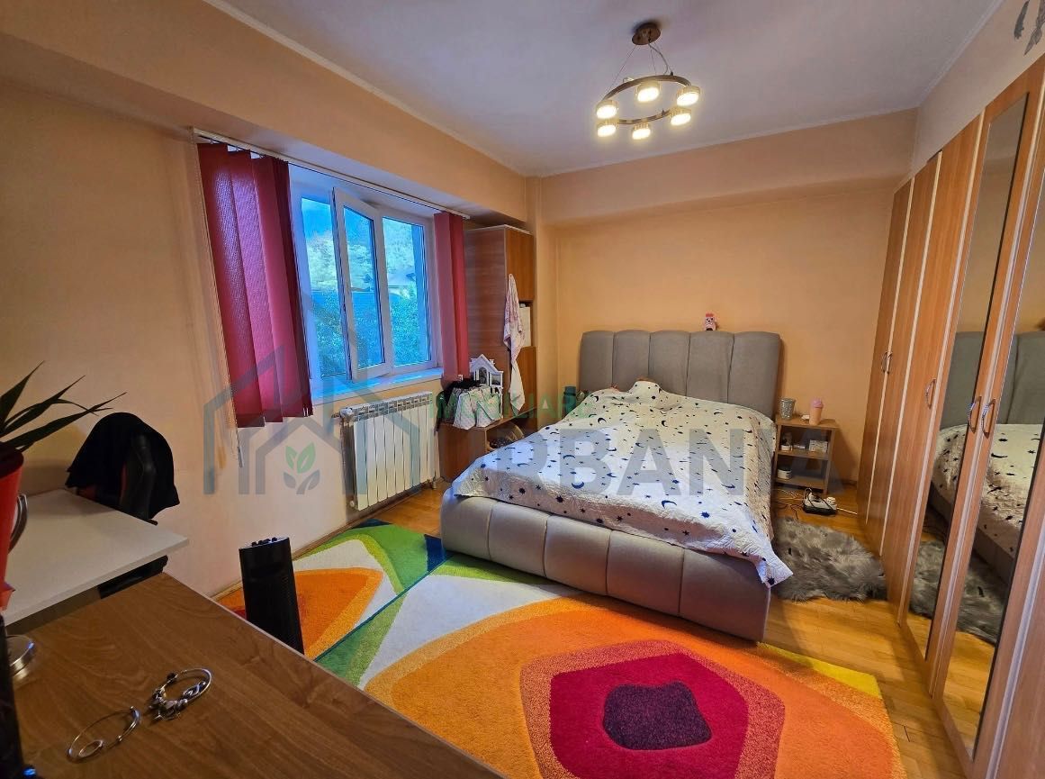 Vând apartament spațios 64 mp, 2 camere, decomandat, Iaşi, Bd.Poitiers - Poză 2