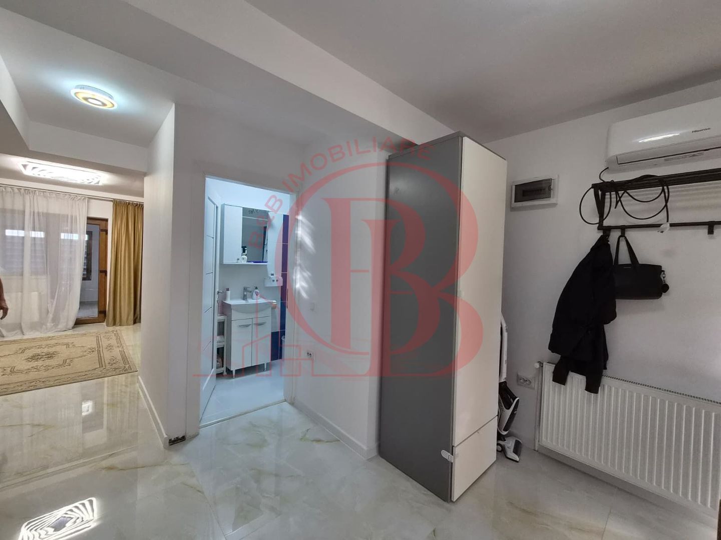 Casa Mobilata 4 camere Panouri Fotovoltaice Theodor Pallady - Poză 8