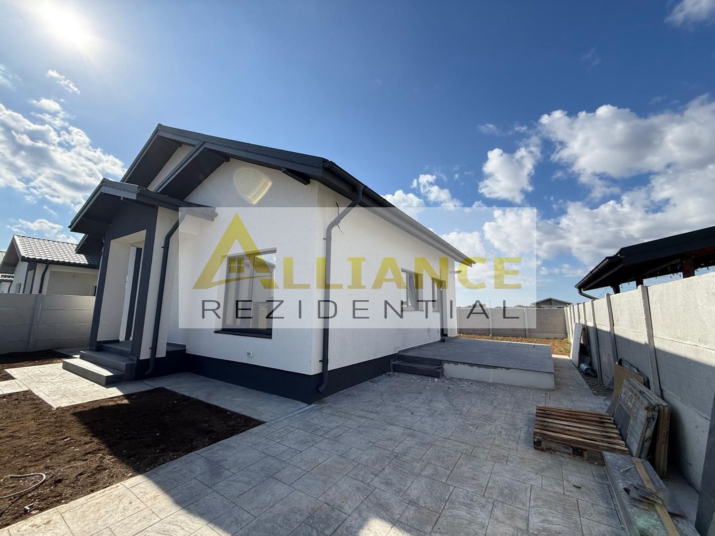 Casa individuala parter || 4camere 2 bai || teren 325 mp || - Poză 8