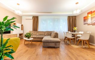 Apartament premium cu 4 camere, 128 mp, parcare, zona Platinia
