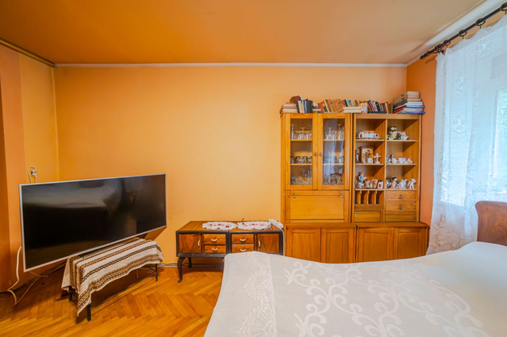 Apartament 3 Camere La Casa | Curte | Pod + Beci Mare | COMISION 0% - Poză 5