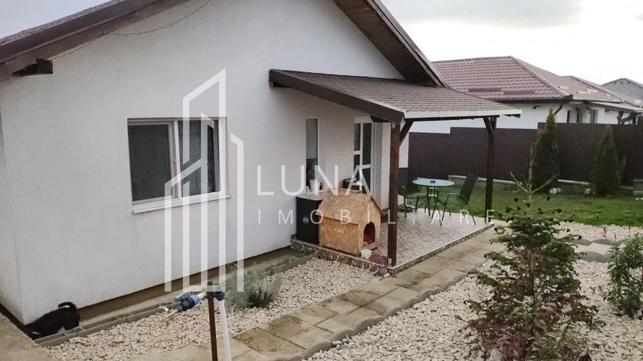 Casă pe un singur nivel, 86 mp, teren 500 mp, mobilat complet, Nazna - Poză 2