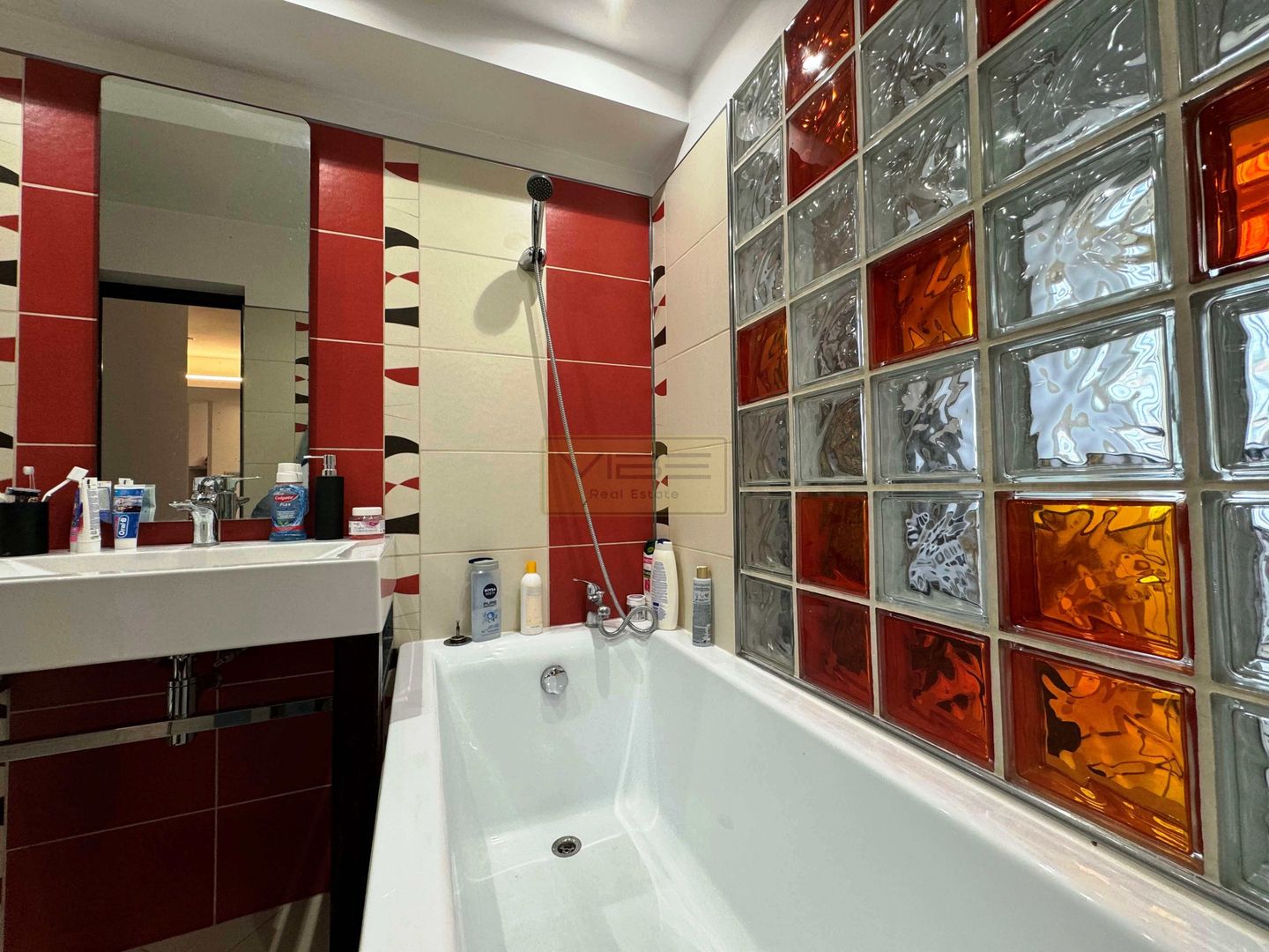 Apartament 2 camere Hotel  Hamton- Anastasie Panu - Poză 18