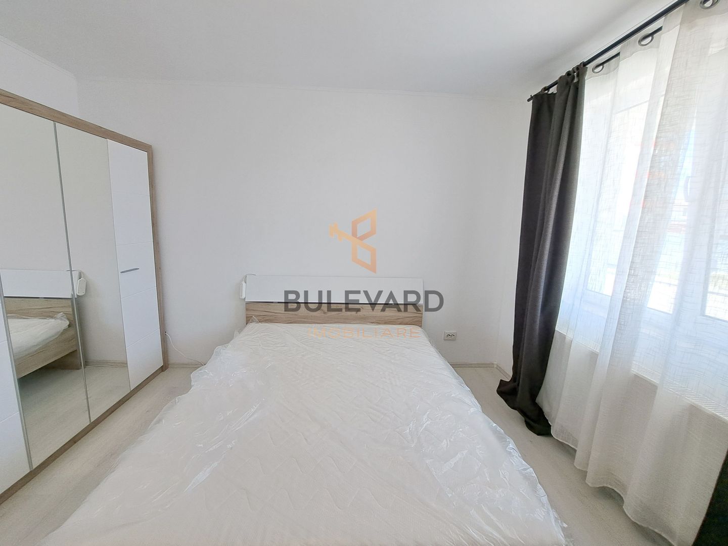 Apartament cu 2 camere + parcare, zona Terra! - Poză 5