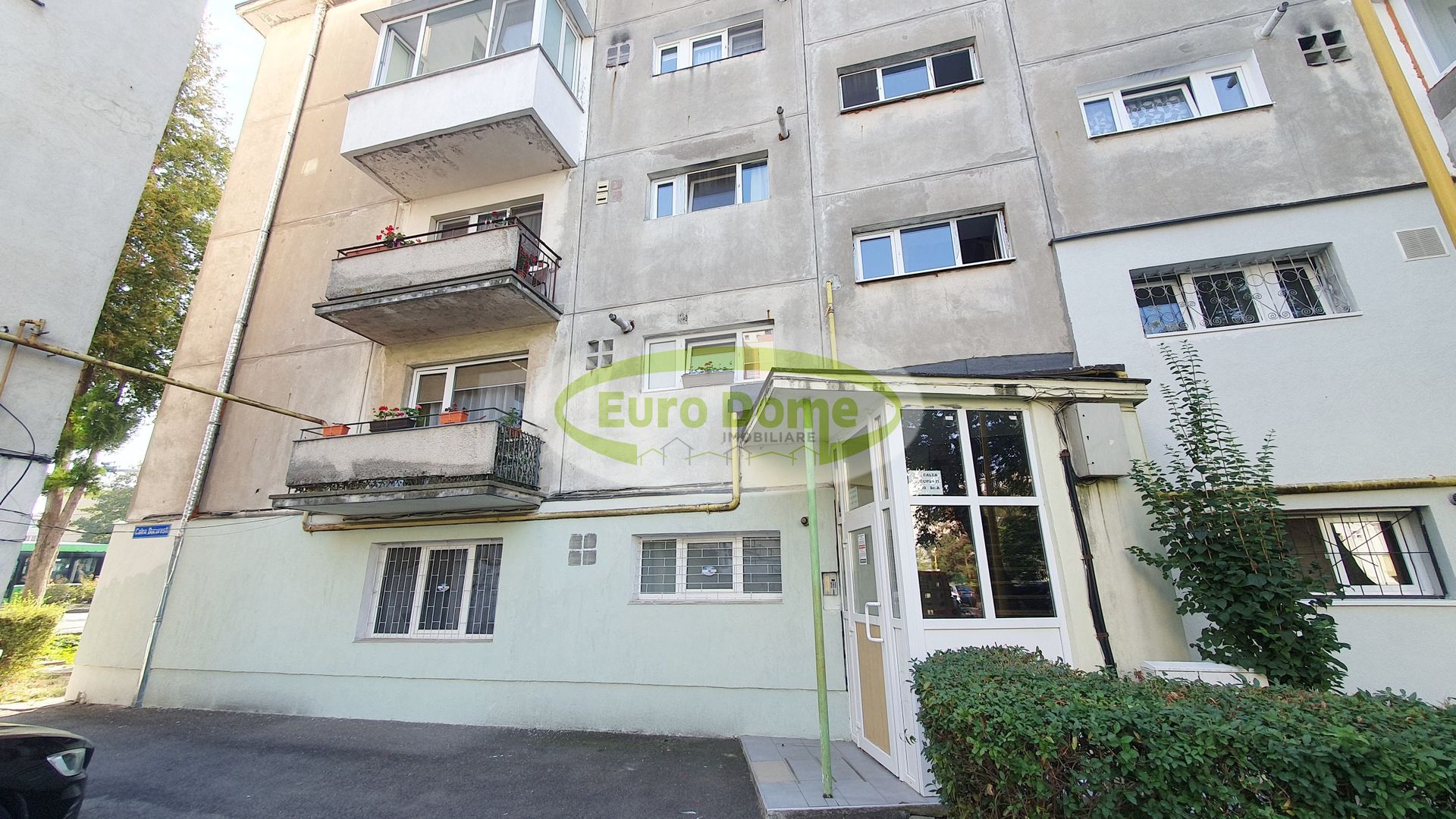 Calea Bucuresti, apartament 2 camere,semimobilat,loc parcare,etaj1 - Poză 11