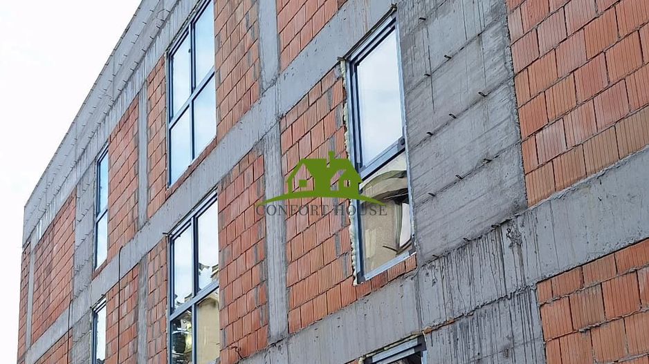 Ap.3 Cam.Nr.1 la ET.1 BL.Nou, cartier Traian-Cecilia Storck , Rm.VL - Poză 4