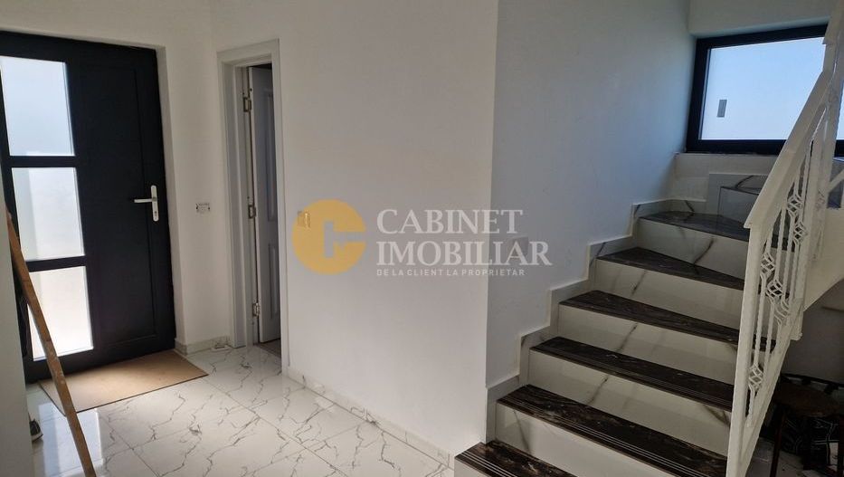 Vila Miroslava - langa Family Market - Asfalt - INTABULATA - Poză 4