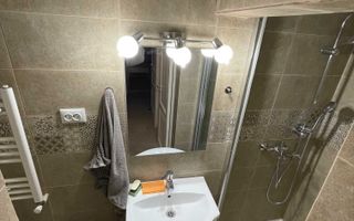 BRASADAS închiriază ap 2 cam in vilă et 1 UNIRII. - Poză 5