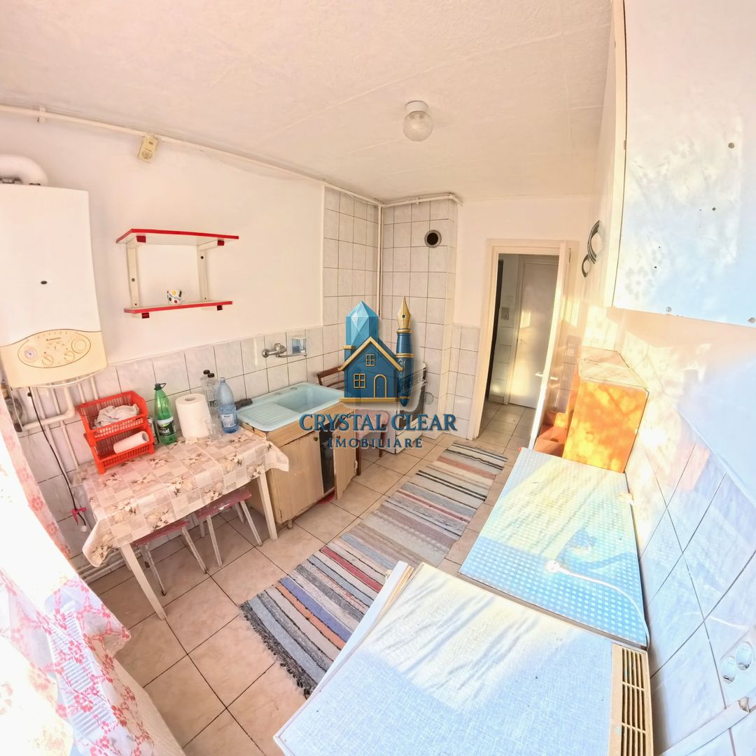 Apartament 2 camere, cartierul Aleea Carpați, zona Darina - Poză 7