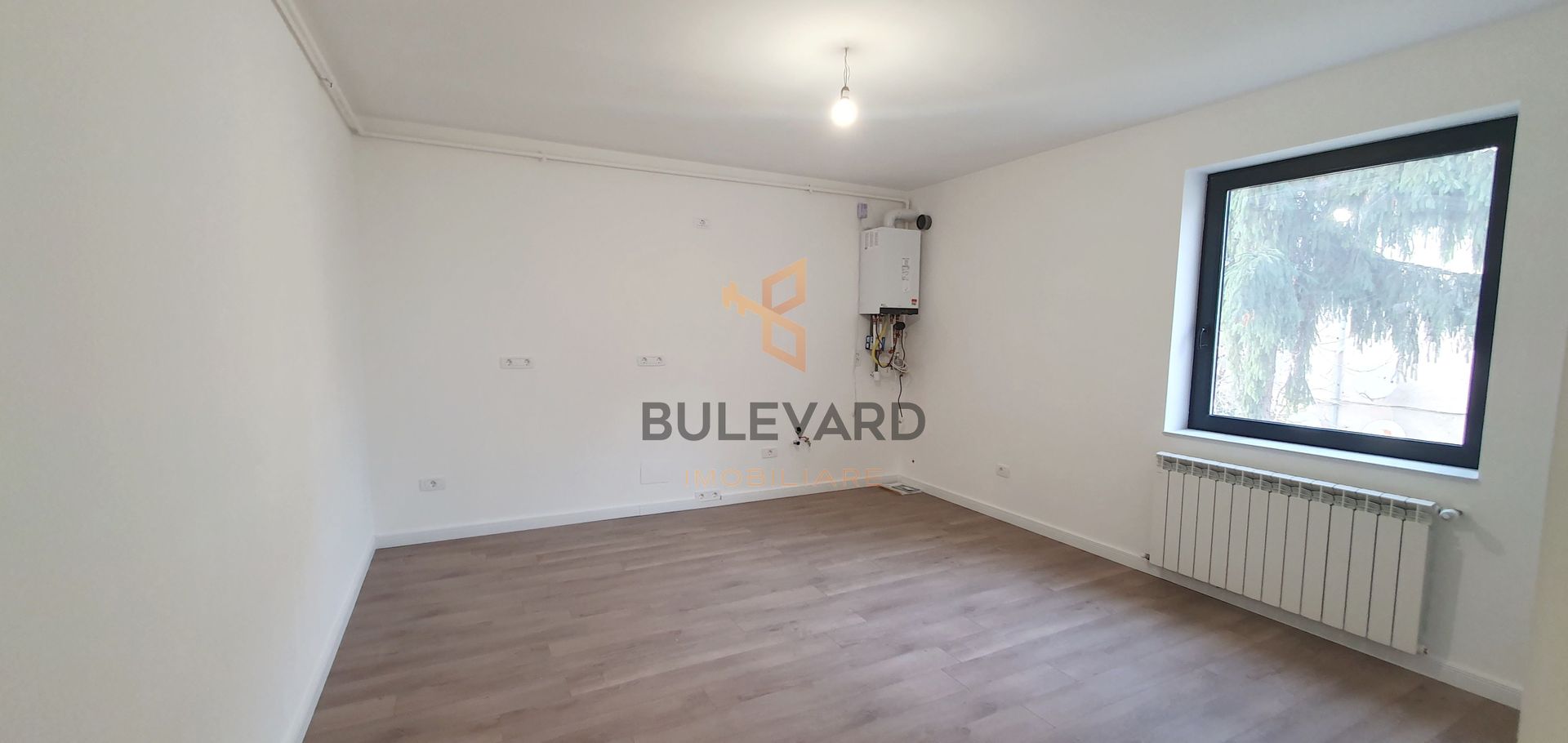 Apartament cu 3 camere decomandate+parcare, zona The Office! - Poză 1