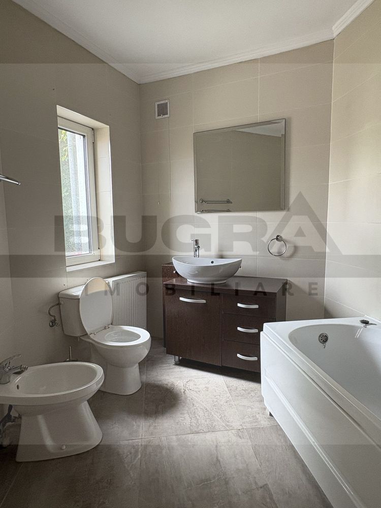 Casa moderna de inchiriat langa Platinia, 70mp, 200mp curte si parcare - Poză 6