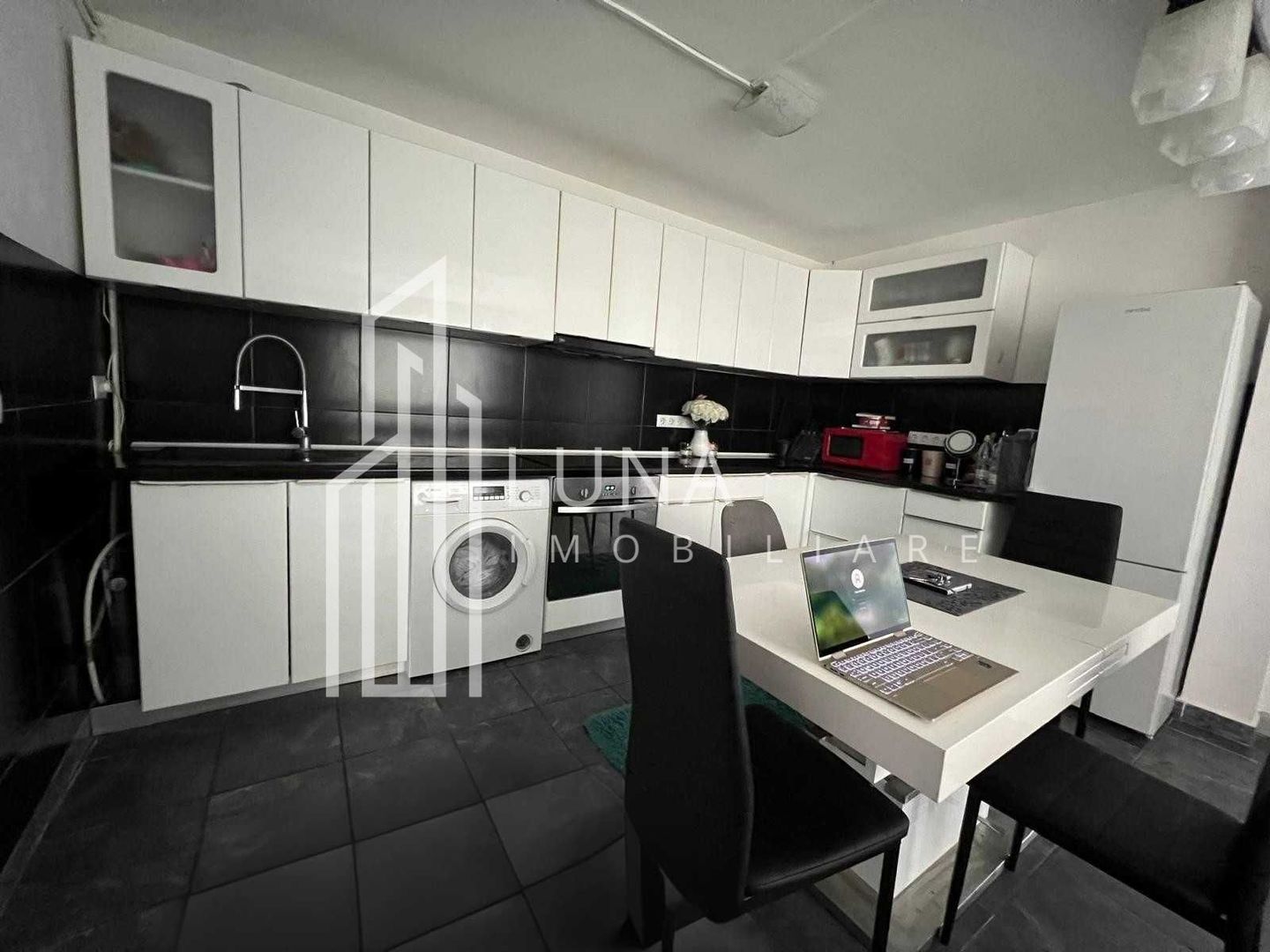 Casă modernă cu etaj, 4 camere, 160 mp, teren 300 mp, Budiu Mic - Poză 6