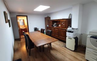 Spatiu comercial sau de birou 51 mp Cetate - Poză 2