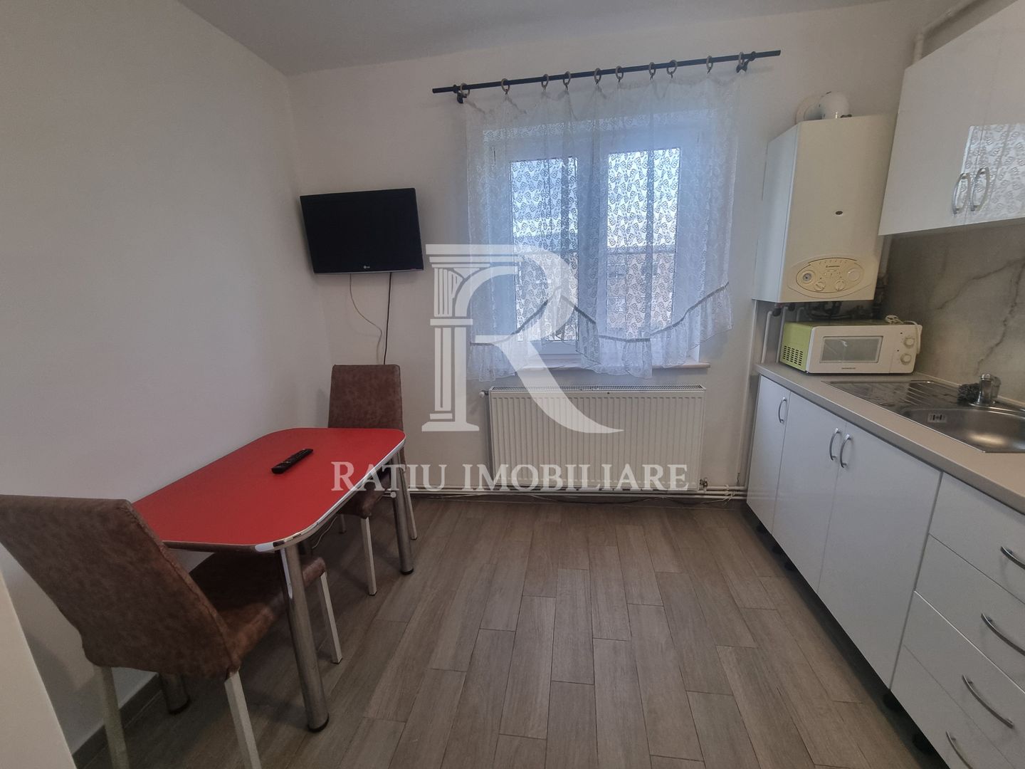 De inchiriat | Apartament cu 2 camere | Zona Gojdu | Deva - Poză 2