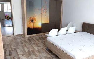 Apartament la casa 4 camere | Decomandat | Valea Aurie - Poză 3