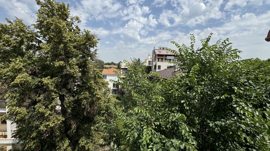 Primaverii vila 650 mp stil arhitectonic neoromanesc - Poză 19