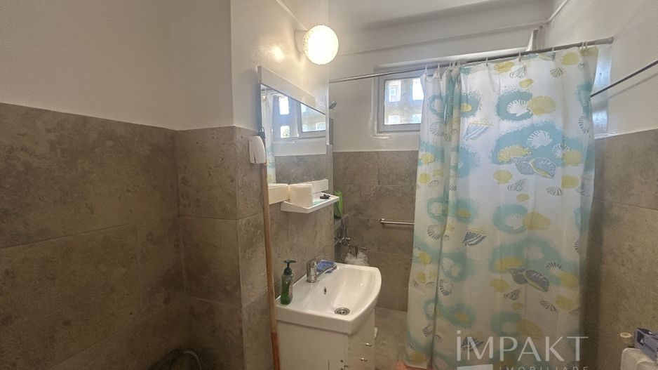 Vanzare apartament cu 4 camere in zona Minerva! - Poză 13