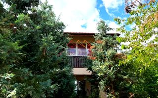 CASĂ NOUĂ | 4 CAMERE | SISTEM FOTOVOLTAIC | URLETA, ZONĂ VERDE - Poză 4