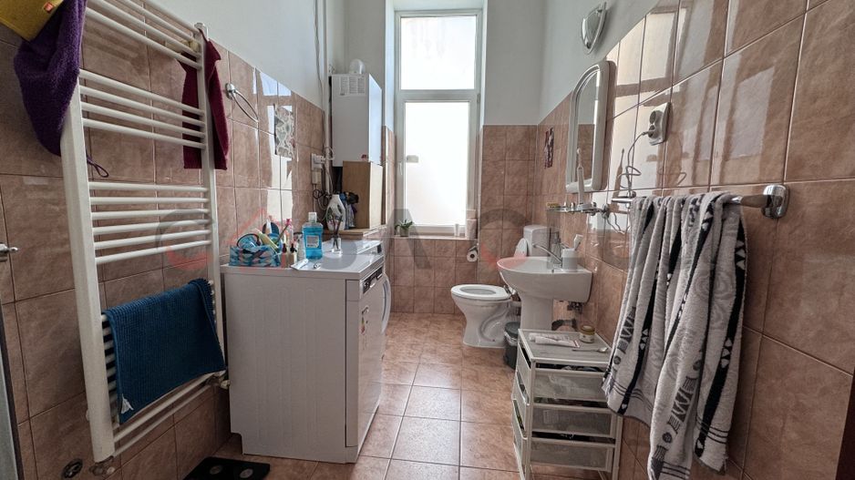 Ultracentral! Bulevardul Eroilor , 4 camere, parcare! - Poză 11