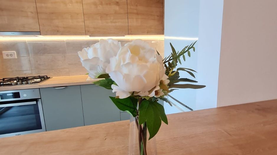 Lux la 10 minute de Iulius Town - Poză 11