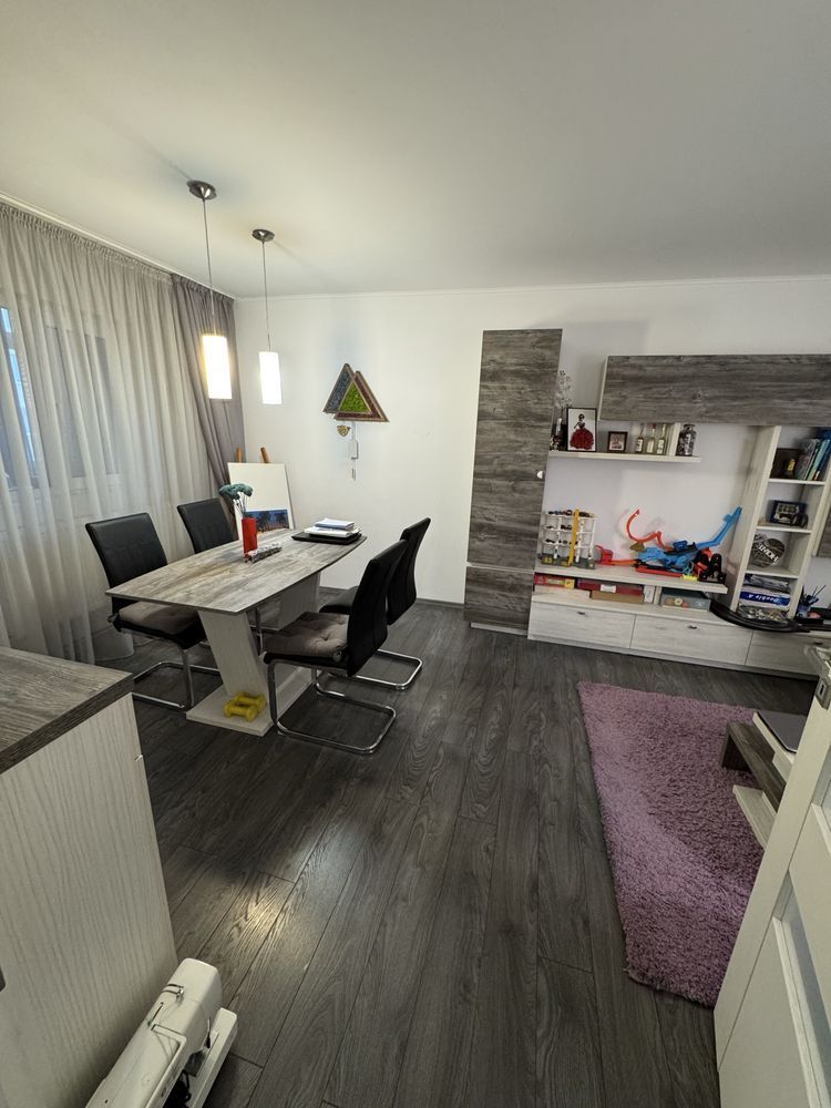 Apartament 2 camere de vanzare Gorjului - Poză 1