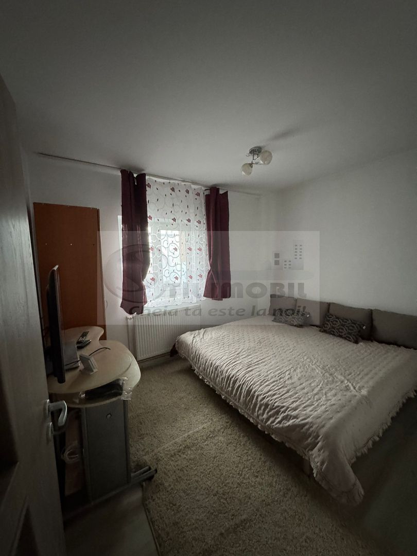 Apartament decomandat 3 camere - 80 mp - Valea Lupului - 340€ - Poză 2